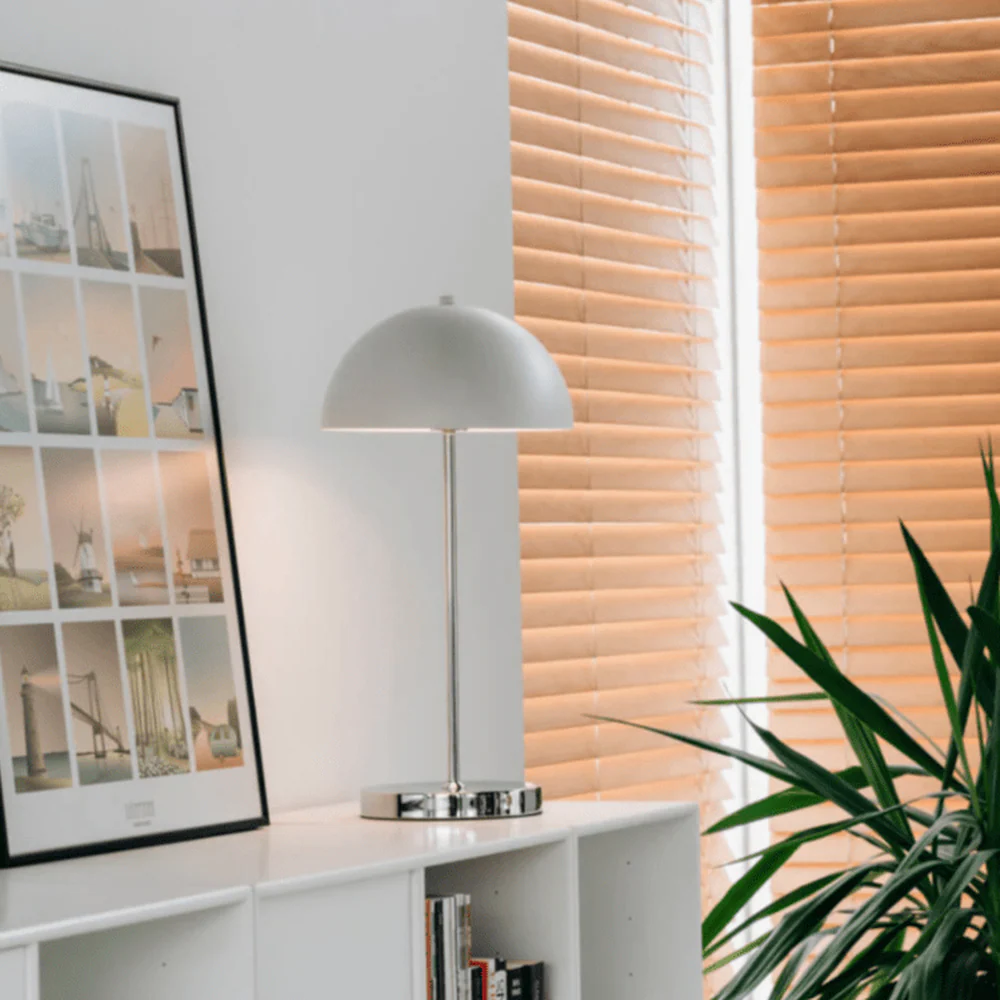 Lampe De Table Grise – Image 3